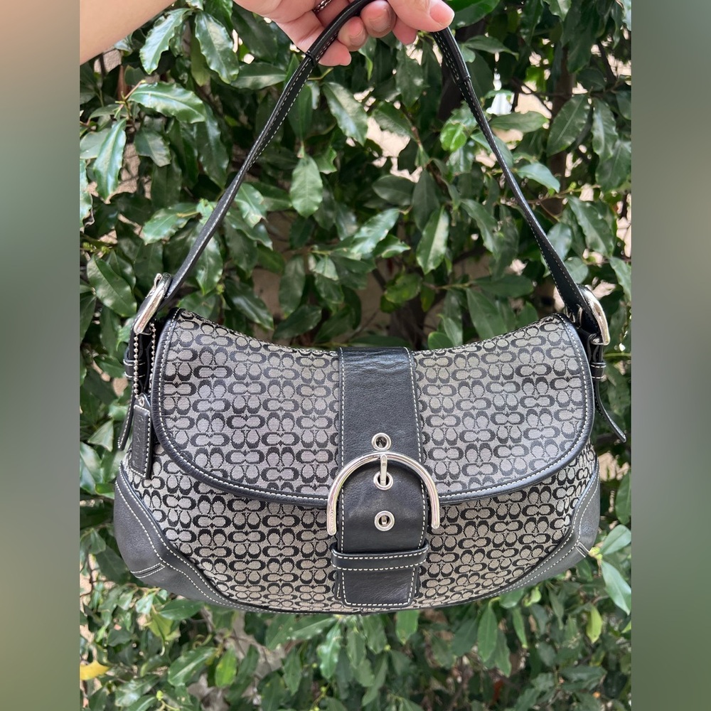 SOLD—-Coach 2003 Black & Gray soho